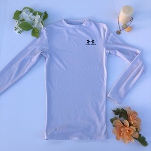 Under Armour Athletic White Shirt XS-S Long-sleeve